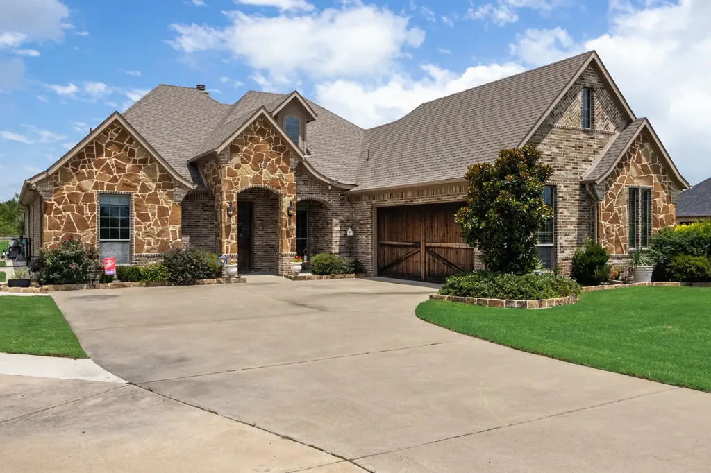 5038 White Pine Drive Royse City TX 75189