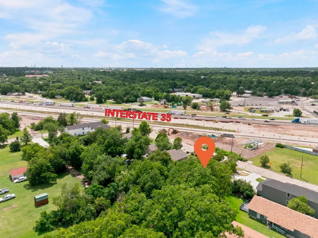 2000 Bagby Avenue Waco TX 76706