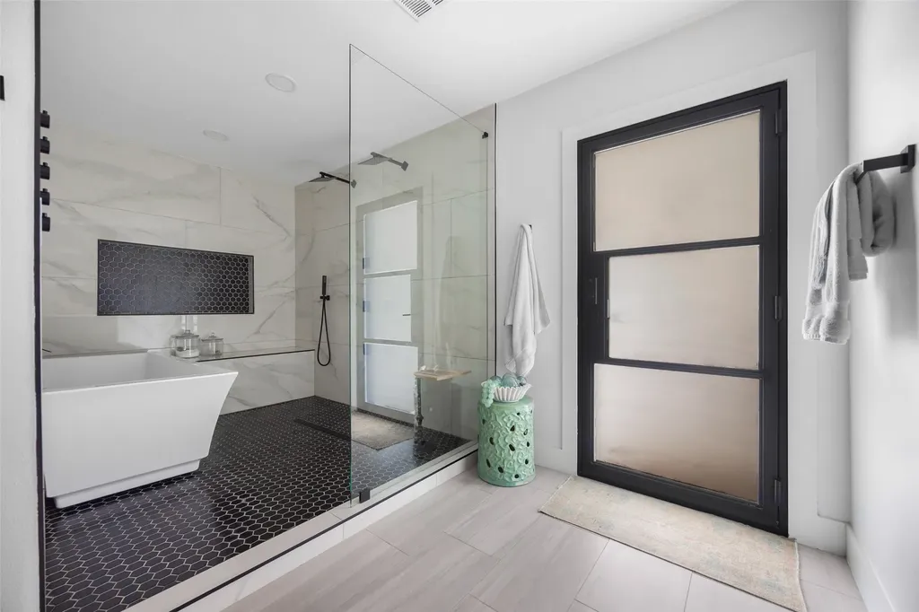 4708 Forest Bend Road Dallas TX 75244
