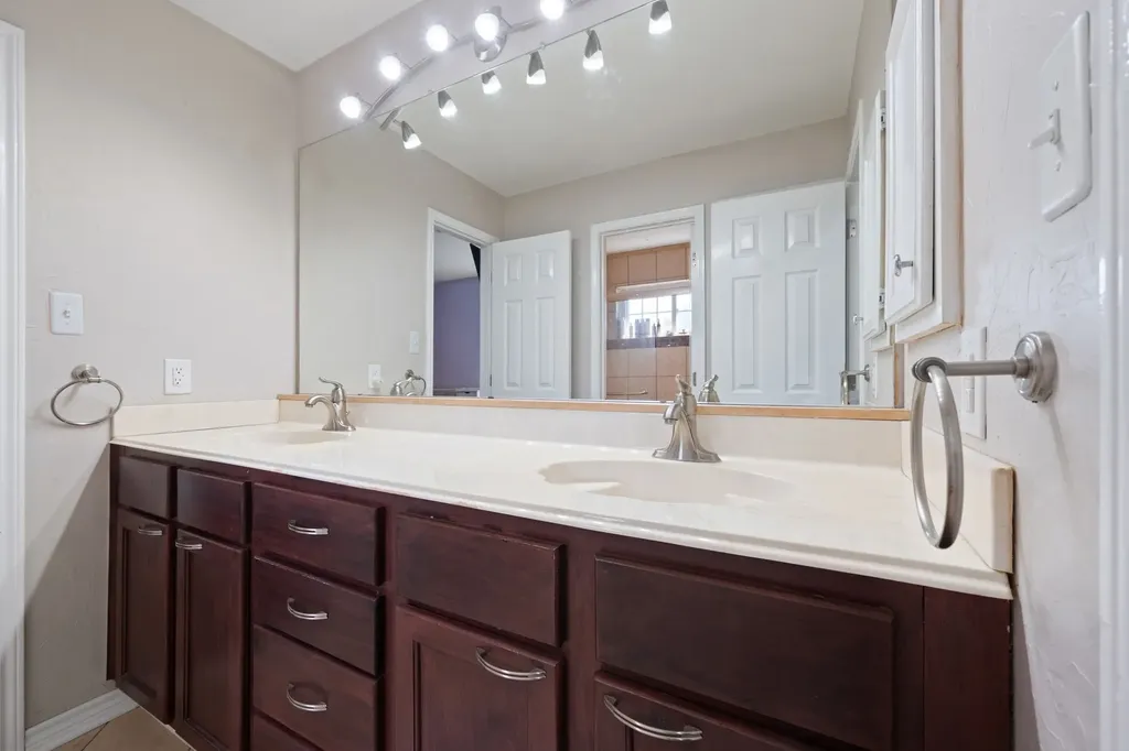 617 Highland Meadows Drive Highland Village TX 75077