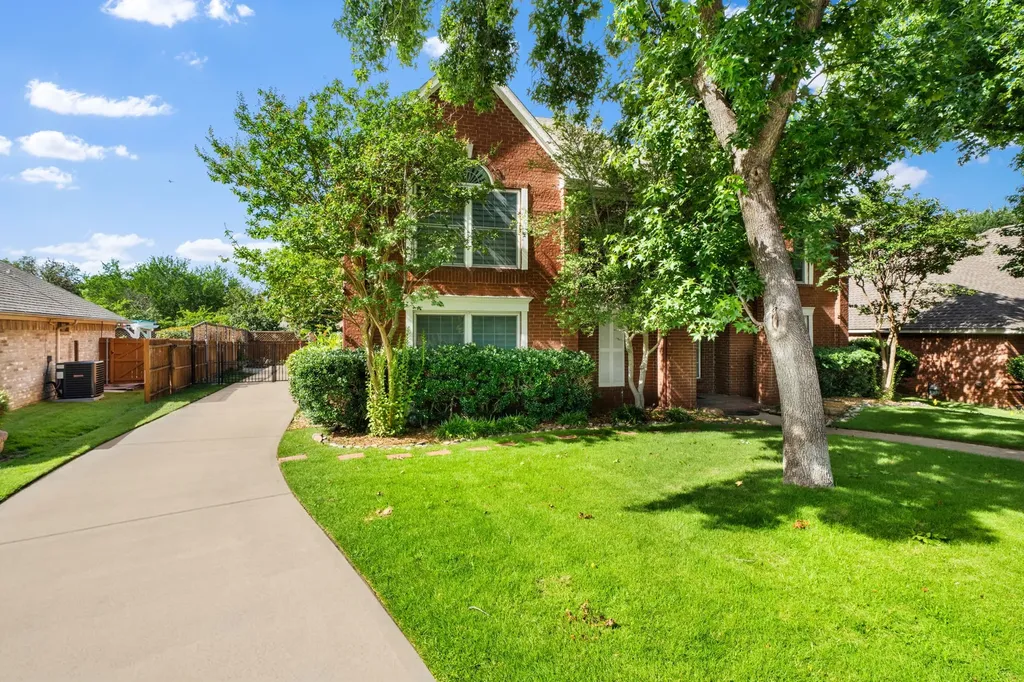 617 Highland Meadows Drive Highland Village TX 75077