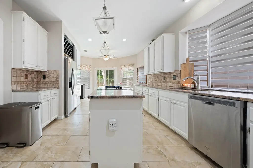 617 Highland Meadows Drive Highland Village TX 75077