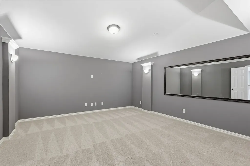 1400 Bluebell Avenue Lantana TX 76226