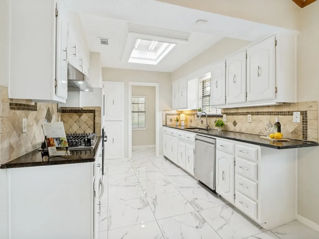12922 Jasoncrest Trail Dallas TX 75243