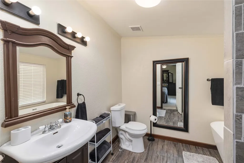 5450 Price Lane Early TX 76802