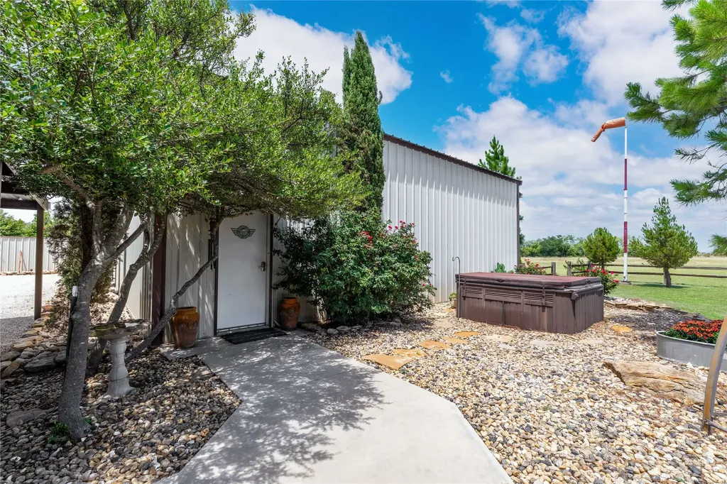 5450 Price Lane Early TX 76802