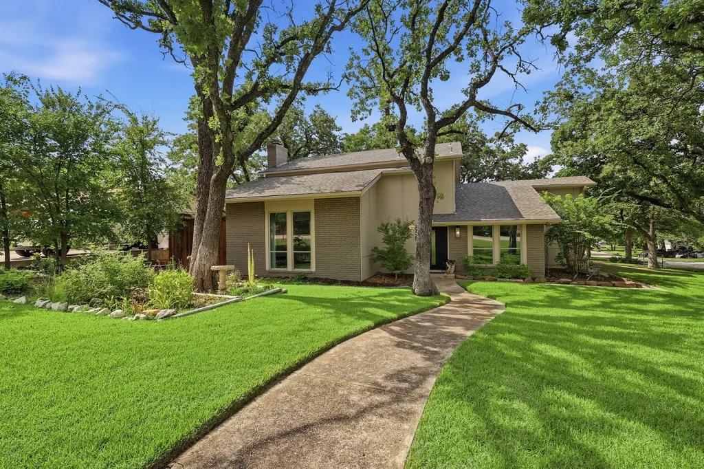 858 Highland Village Road Highland Village TX 75077