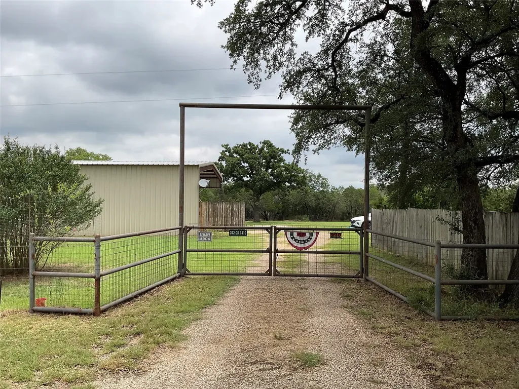 392 County Road 1410 Morgan TX 76671