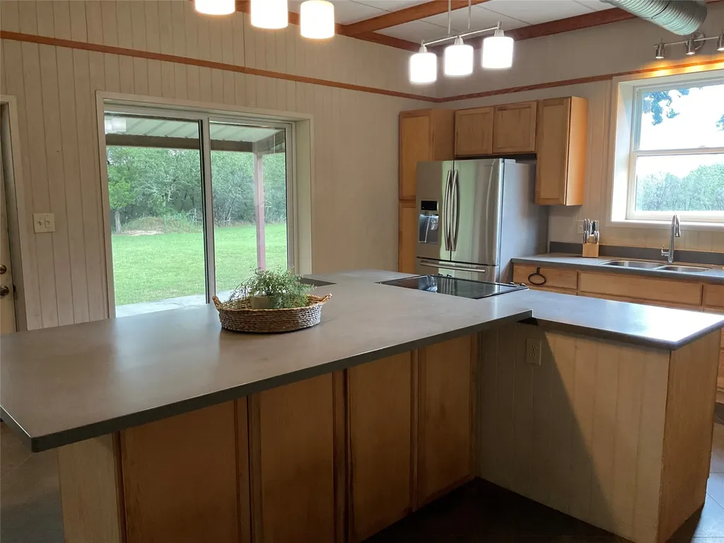 392 County Road 1410 Morgan TX 76671