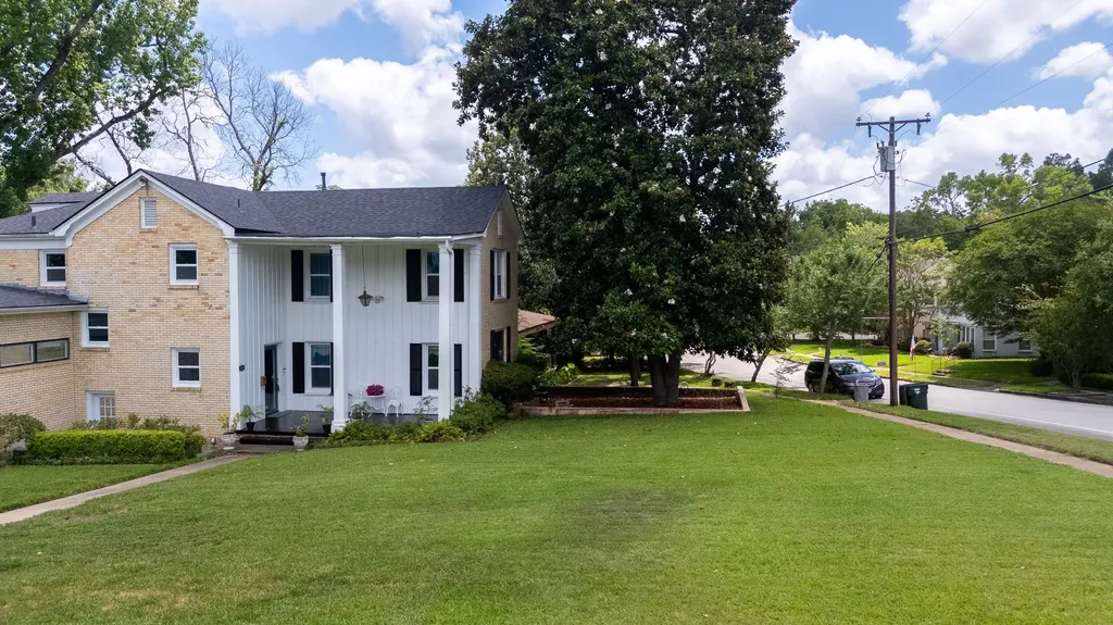 1010 S Chilton Avenue Tyler TX 75701