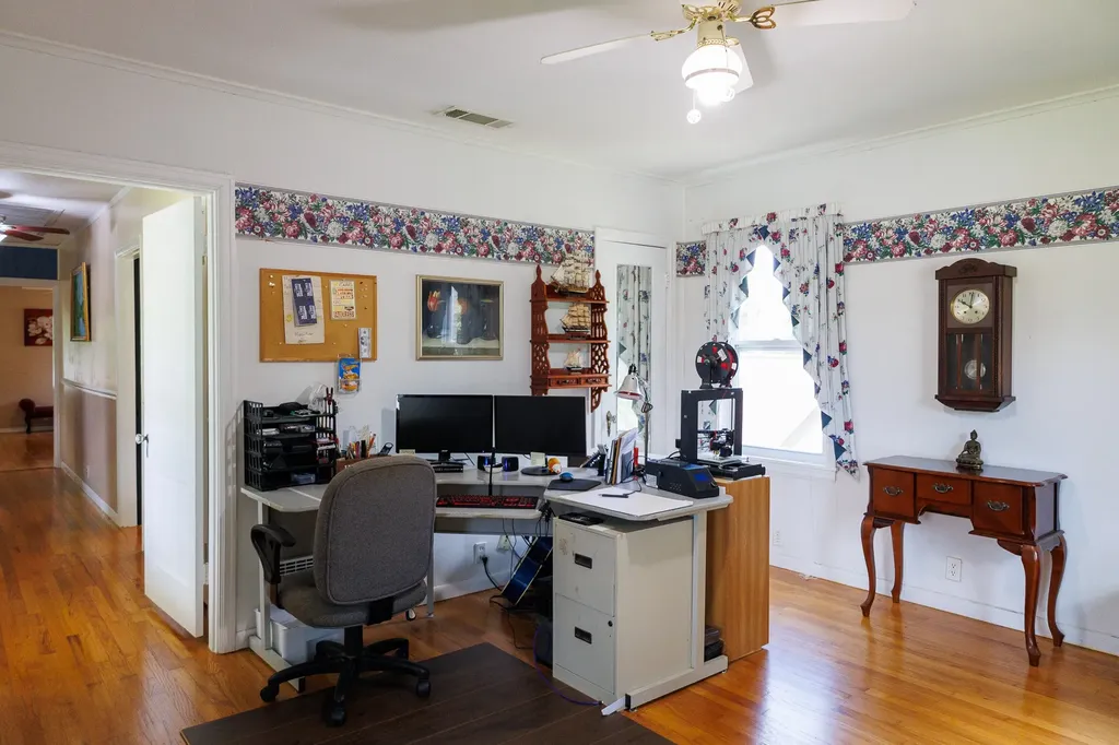 1010 S Chilton Avenue Tyler TX 75701