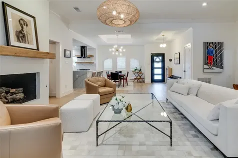 2919 Sweet Briar Street Grapevine TX 76051