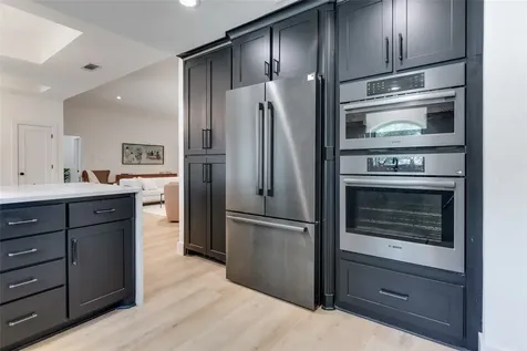 2919 Sweet Briar Street Grapevine TX 76051