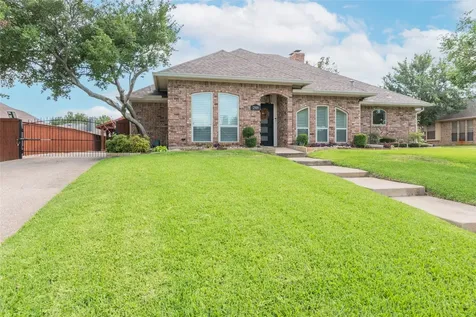 2919 Sweet Briar Street Grapevine TX 76051