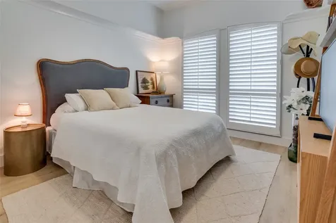 2919 Sweet Briar Street Grapevine TX 76051