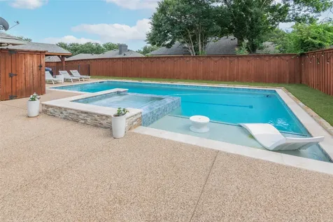 2919 Sweet Briar Street Grapevine TX 76051