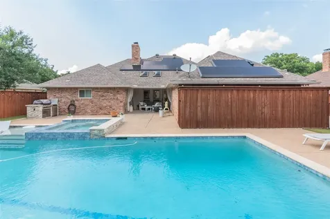 2919 Sweet Briar Street Grapevine TX 76051