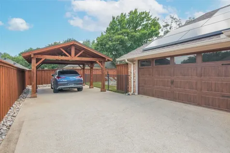 2919 Sweet Briar Street Grapevine TX 76051
