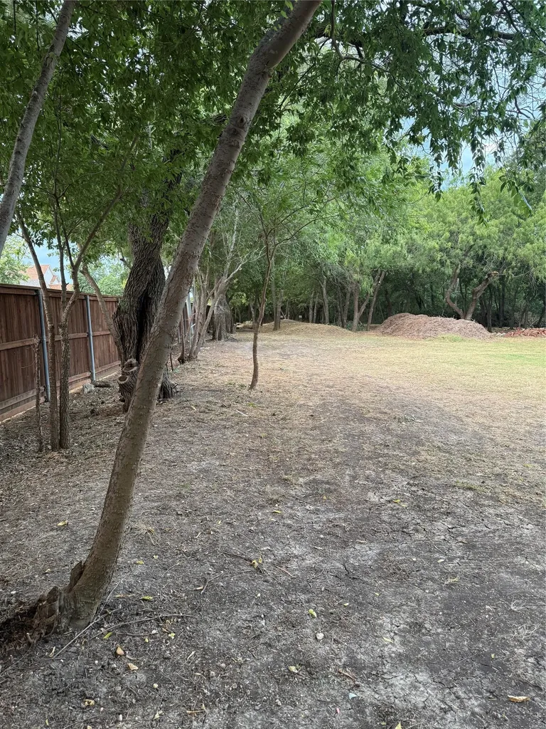 710 Spring Miller Court Arlington TX 76002