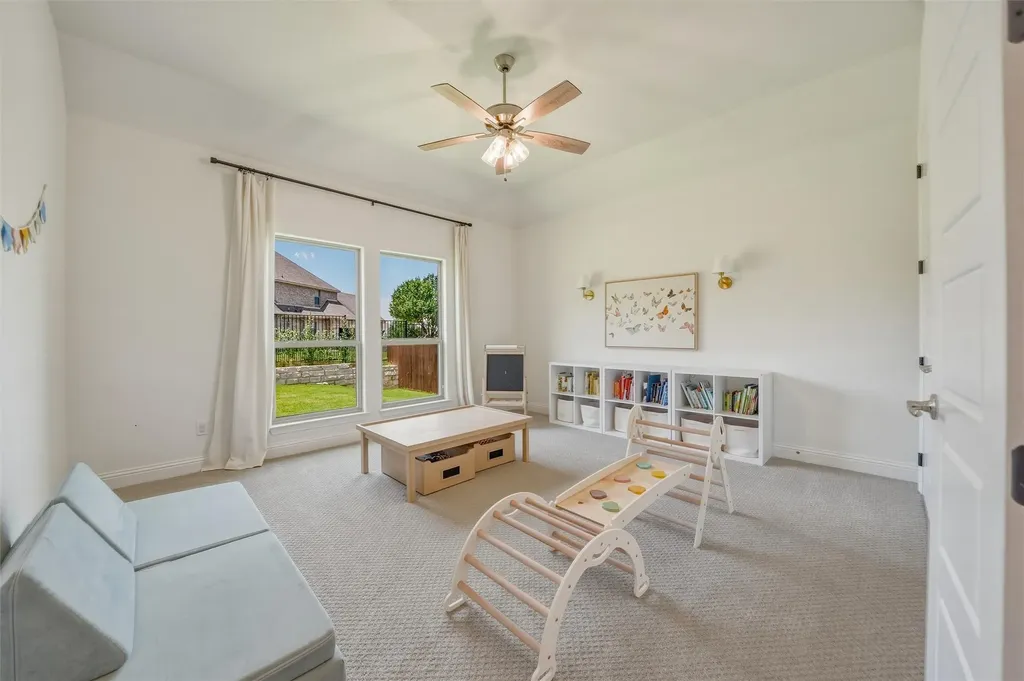 8110 Spanish Hills Drive Benbrook TX 76126