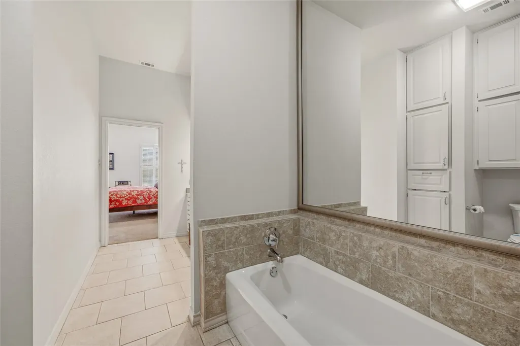 4000 W 5th Street Fort Worth TX 76107