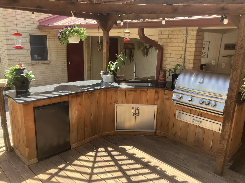 402 County Road 455 Ranger TX 76470