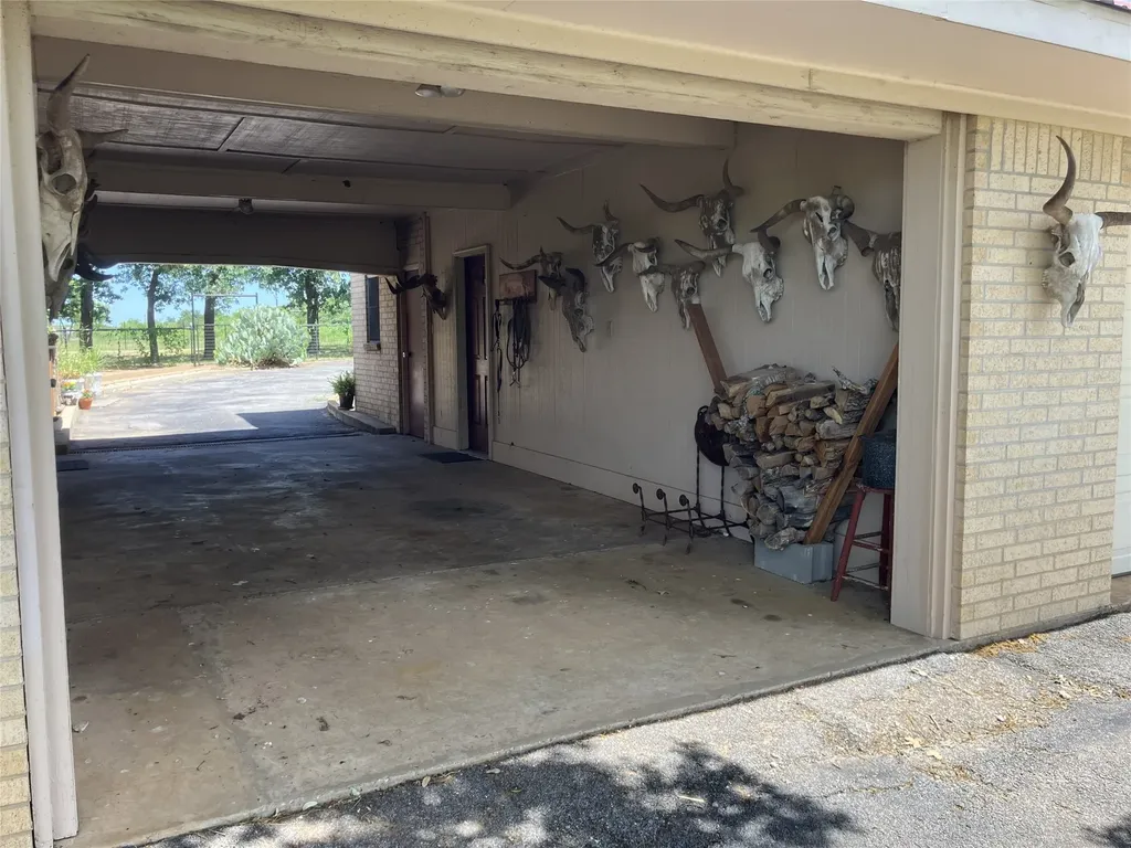 402 County Road 455 Ranger TX 76470