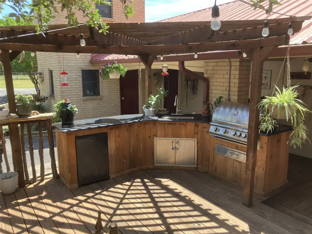 402 County Road 455 Ranger TX 76470