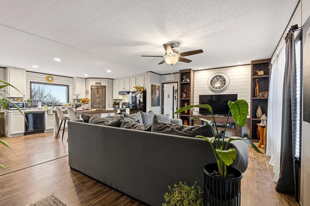 1517 Bennett Road Howe TX 75459