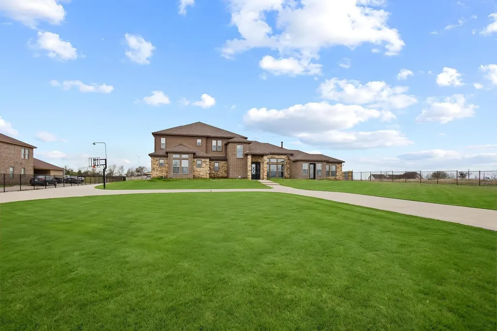 1517 Bennett Road Howe TX 75459