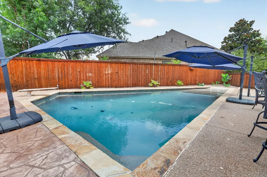 7017 Cherrybark Lane North Richland Hills TX 76182
