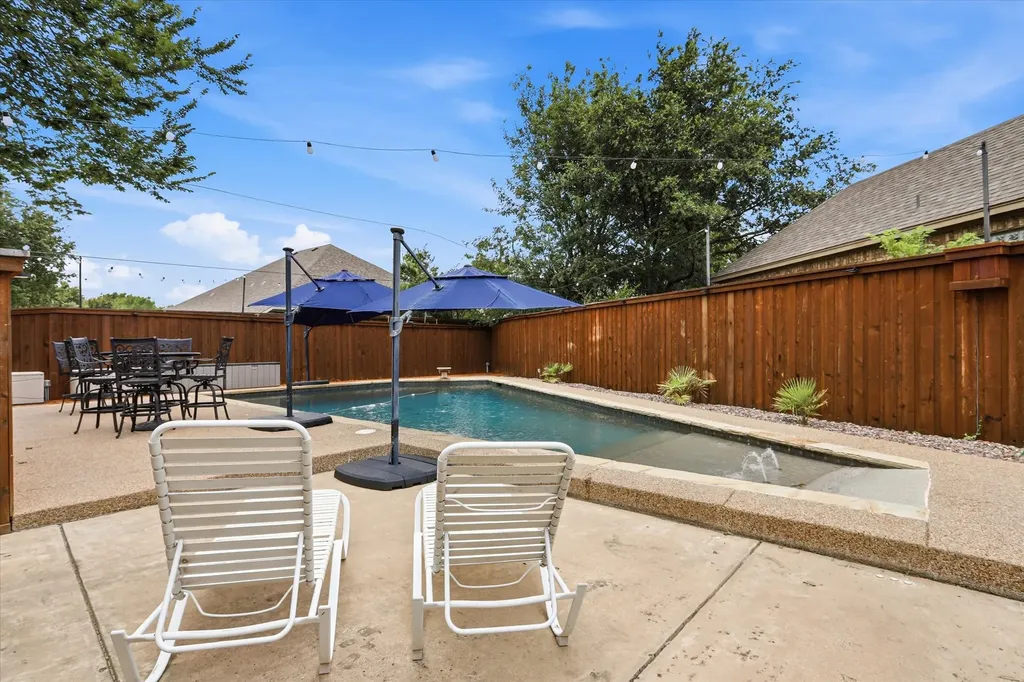 7017 Cherrybark Lane North Richland Hills TX 76182
