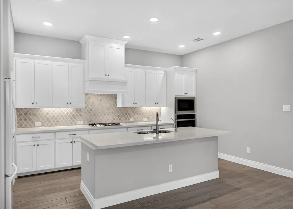 14313 Walsh Avenue Fort Worth TX 76008