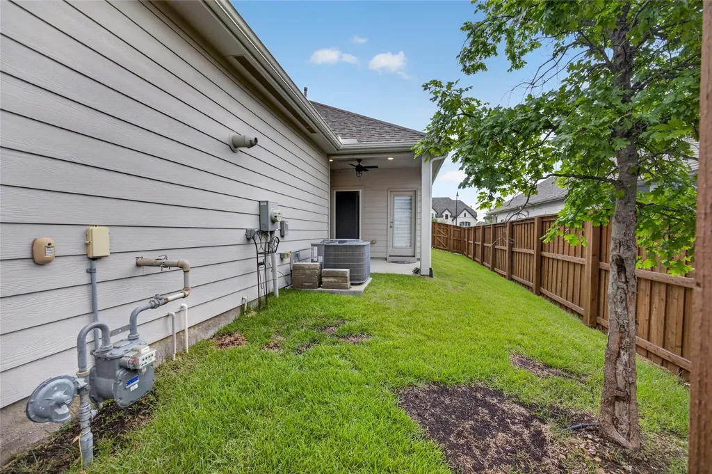 14313 Walsh Avenue Fort Worth TX 76008