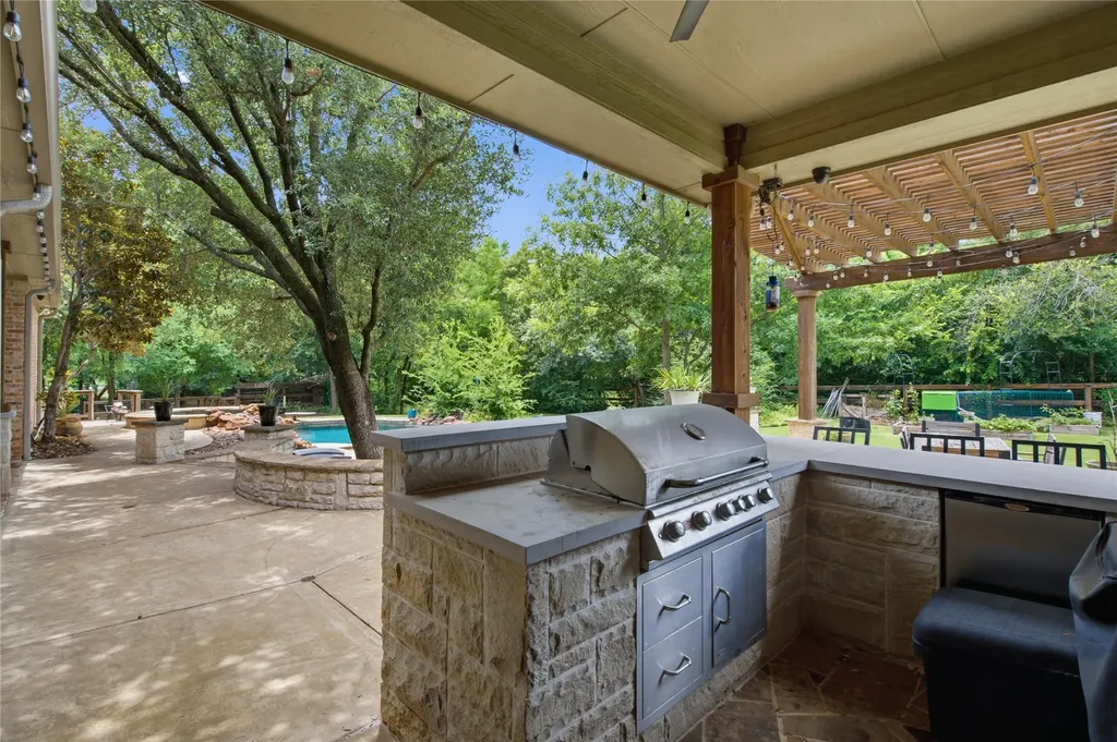 8229 Steeplechase Circle Argyle TX 76226