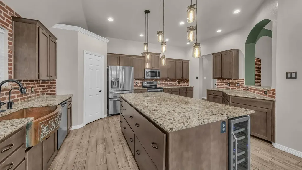 116 Clyde Drive Aledo TX 76008
