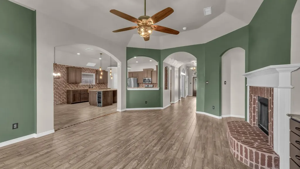 116 Clyde Drive Aledo TX 76008