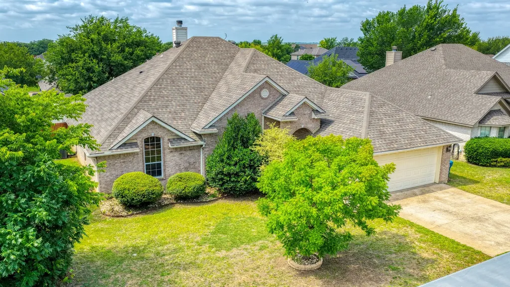 116 Clyde Drive Aledo TX 76008