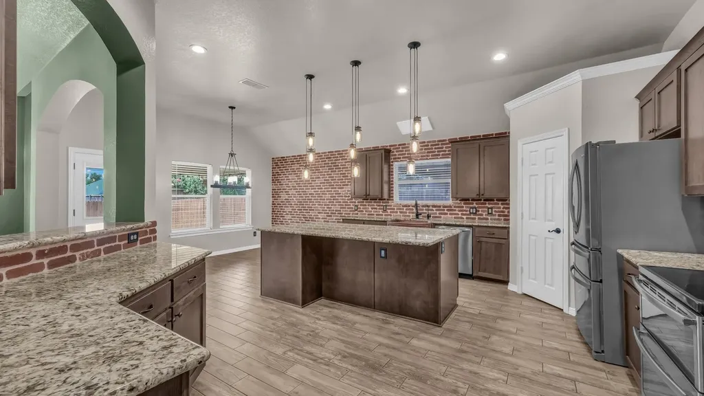 116 Clyde Drive Aledo TX 76008