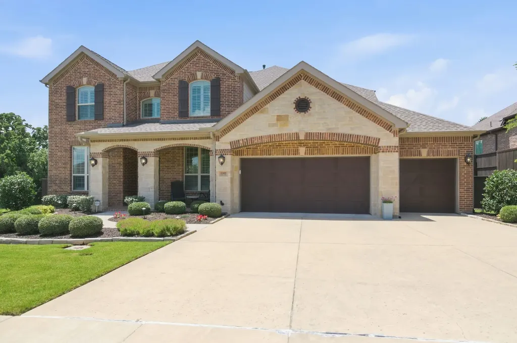 11109 Smoky Oak Court Flower Mound TX 76226
