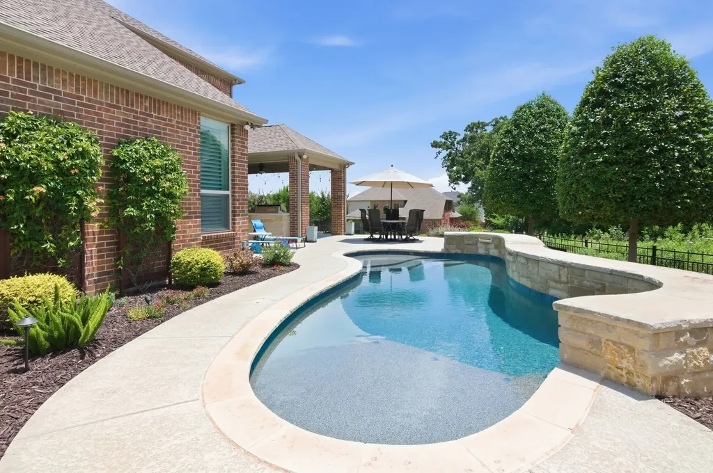 11109 Smoky Oak Court Flower Mound TX 76226