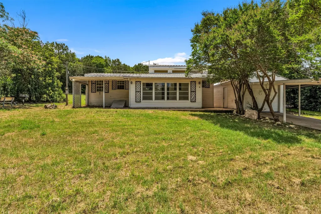 116 Kennedy Whitney TX 76692