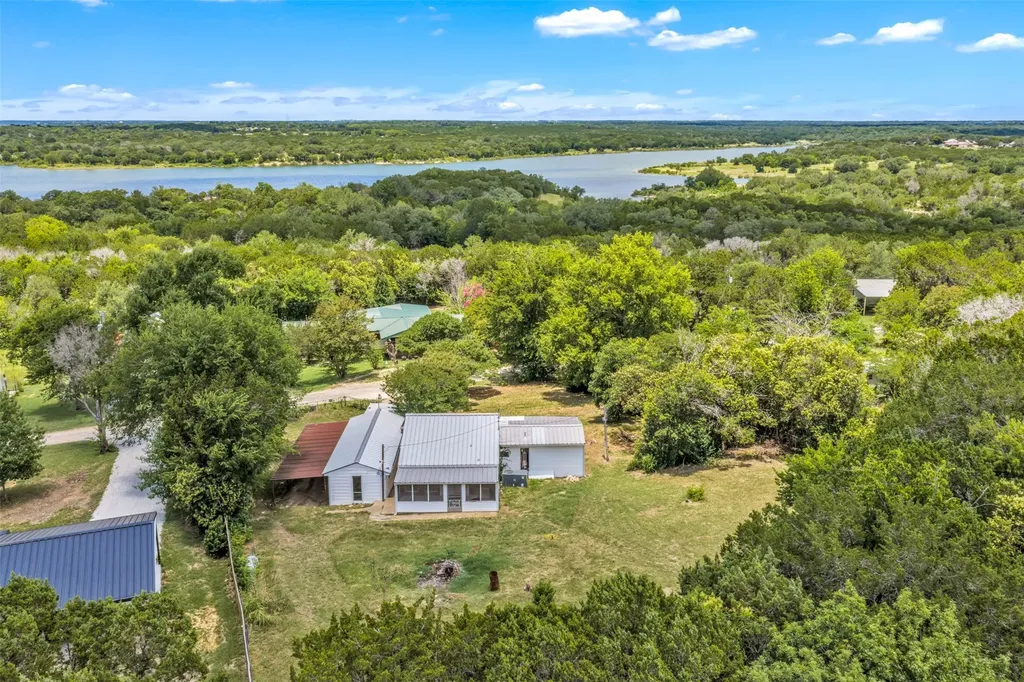 116 Kennedy Whitney TX 76692