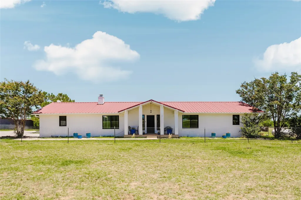 6217 Highway 183 Cisco TX 76437