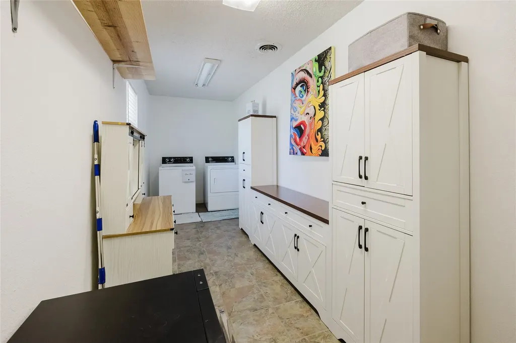 6217 Highway 183 Cisco TX 76437