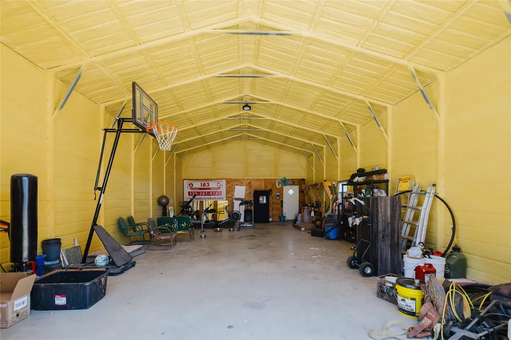 6217 Highway 183 Cisco TX 76437