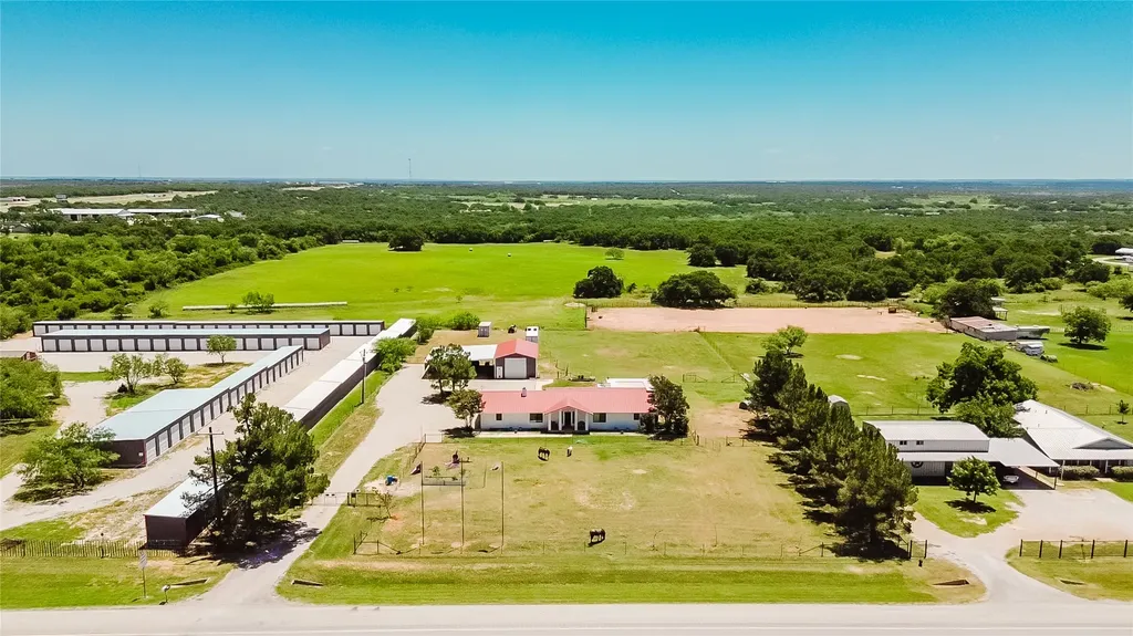 6217 Highway 183 Cisco TX 76437