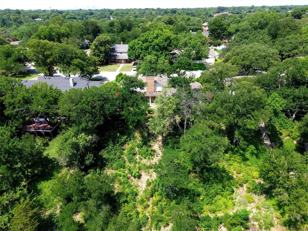 5920 Diamond Oaks Drive S Haltom City TX 76117