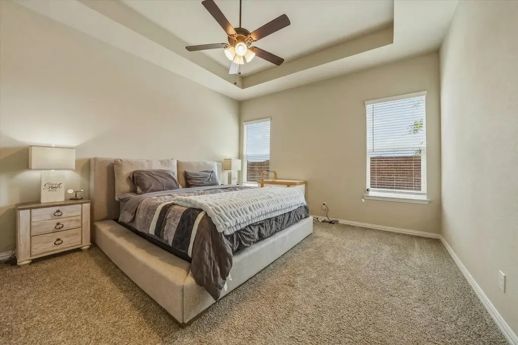 1516 Somerset Lane Weatherford TX 76087