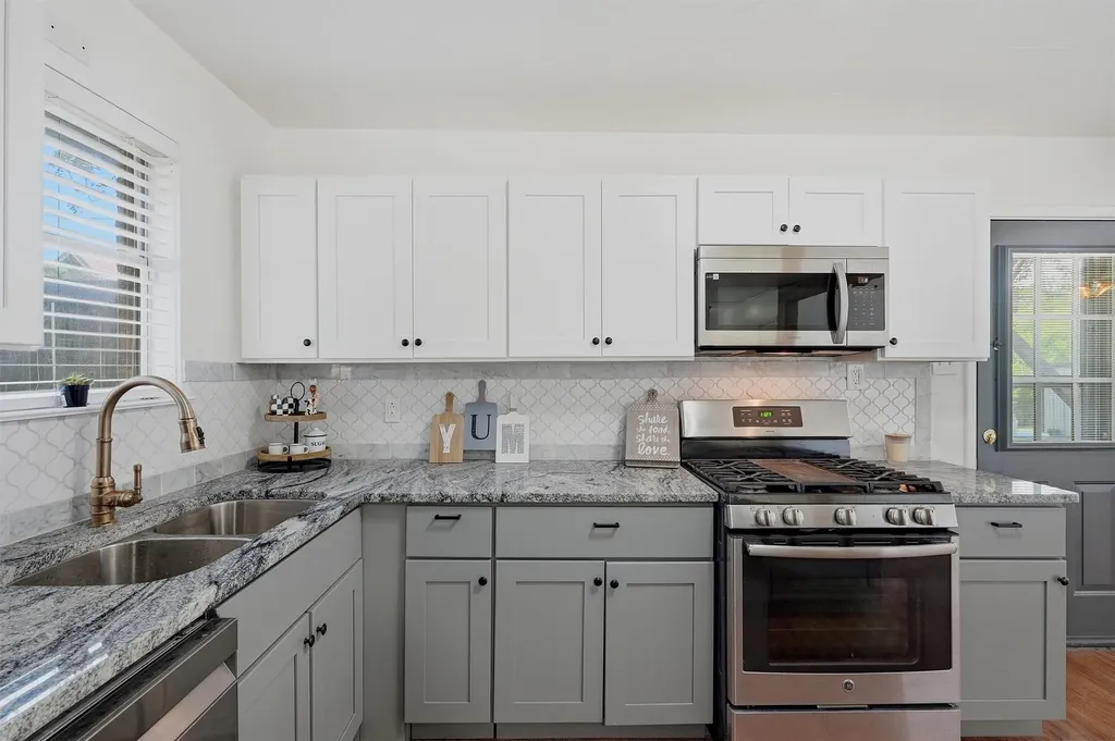 143 N Imperial Drive Denison TX 75020